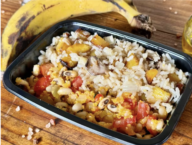 Arroz com Shitake, Banana da Terra e Virado de Feijão 300g